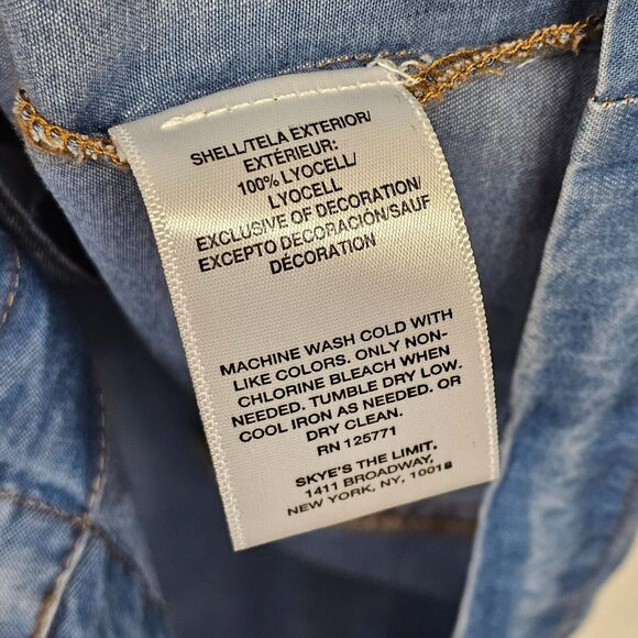 Y2K Light Jean Jacket Embroidered Womens Sz M Rose Grunge Boho Button Front - Picture 4 of 9